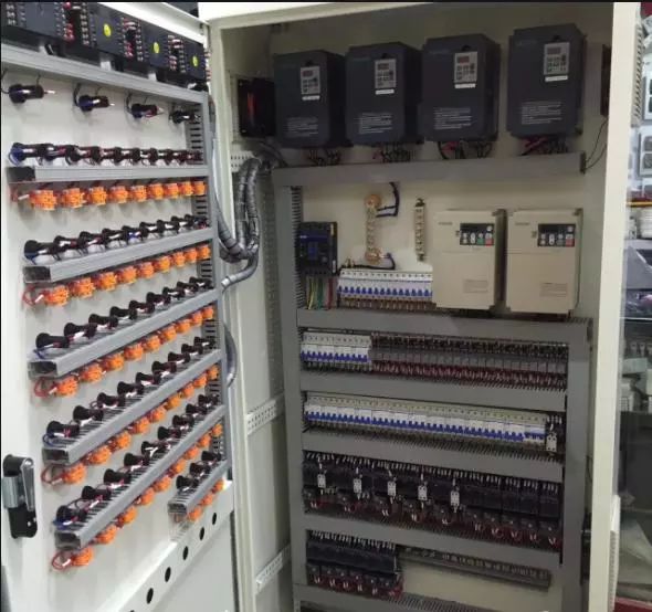 配电箱、配电柜的电气安装规范，讲解非常全面
