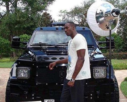 nba哪些人有跑车（NBA球员的座驾：姚明太低调，库里钟爱保时捷，拉文买碟中谍同款）-趣拿体育