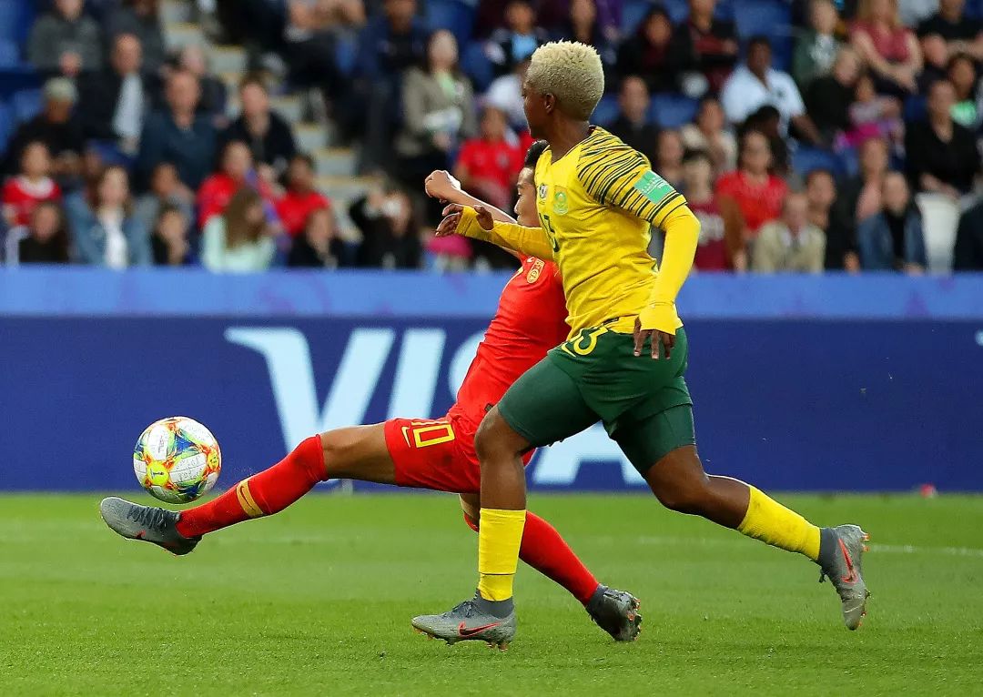 法国女足世界杯中中国vs南非(毫无意外 中国女足1-0小胜南非队)