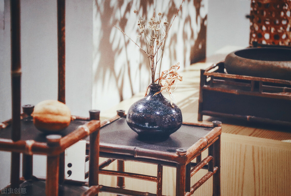 用一颗平常心,顺其自然地活在当下,送你三首值得一读的禅意小诗