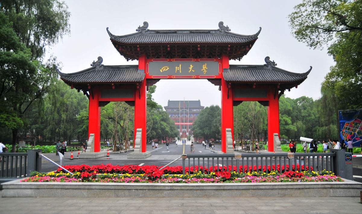 梦想成真！湖北理科第一名725分，她11年前的愿望是高考考720分