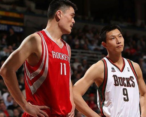 曹芳为什么进不了nba(这就是灌篮：为什么针对曹芳？投进了也不夸你，因为打得不合理)