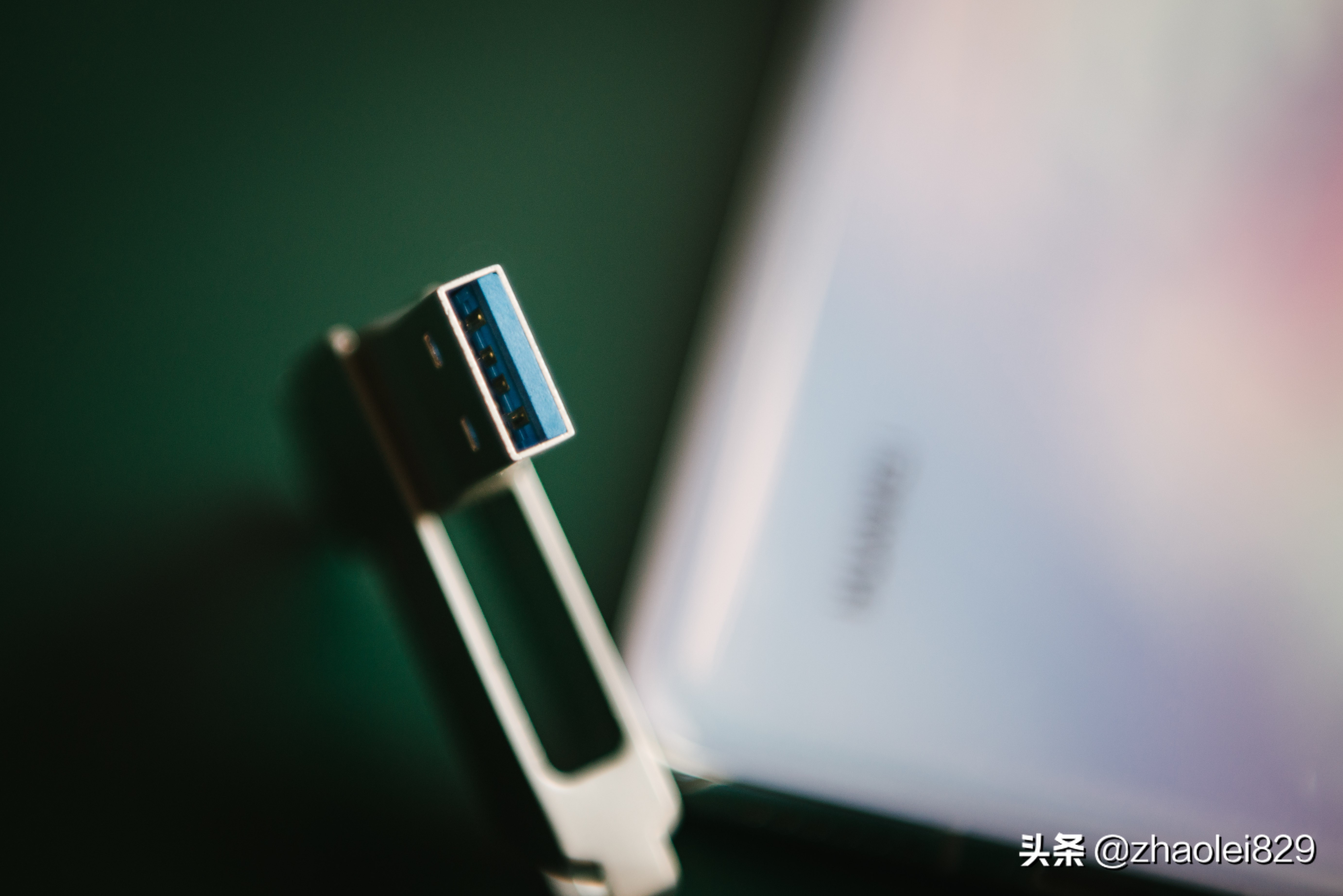 SSK飚王时光手机U盘FDU050使用体验
