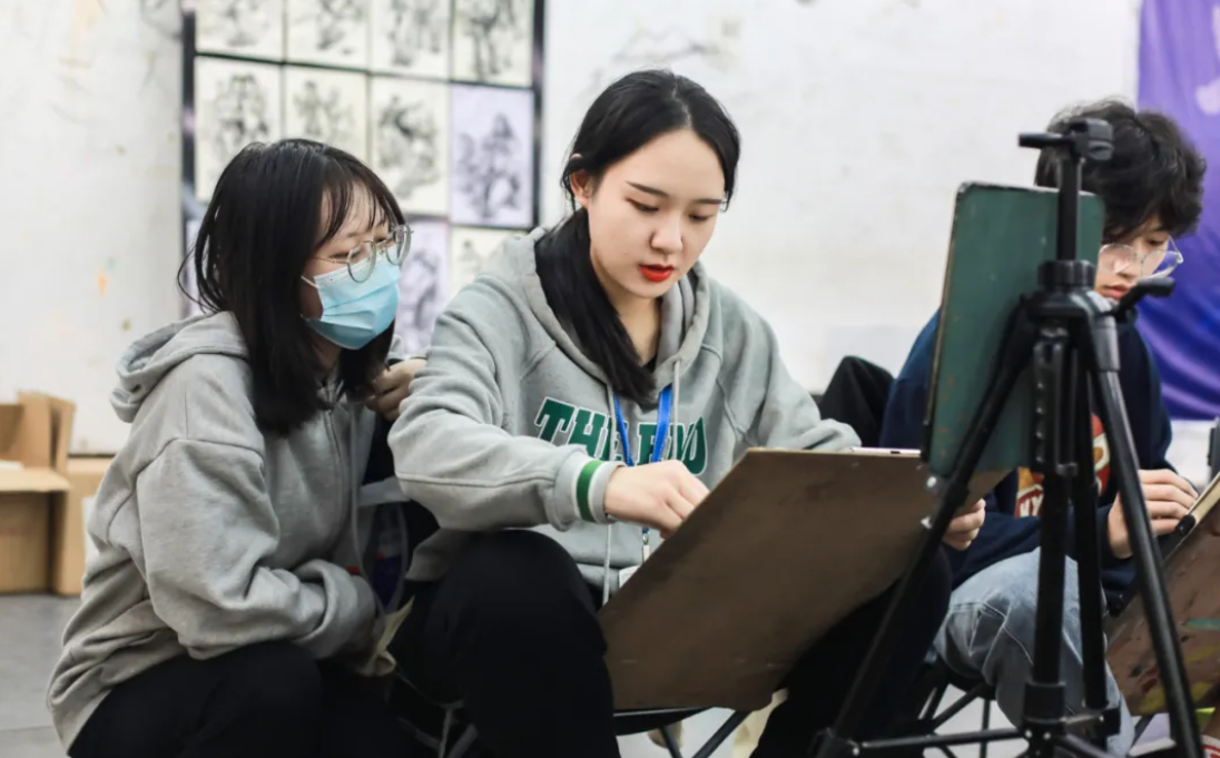 在南昌白塔岭美术集训是一种什么体验？集训的同学，请坚持下去