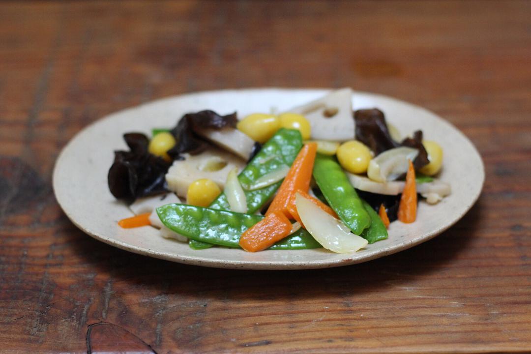 图片[6]-【百合莲藕炒木耳】做法步骤图 教你营养解馋的百合-起舞食谱网