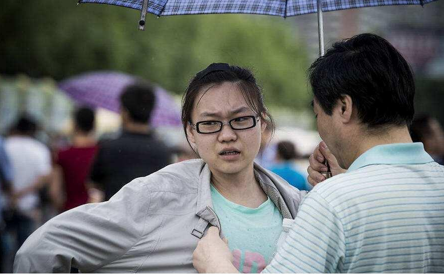 高考、中考来临之际，给考生穿什么衣服好？细心的家长这样搭配