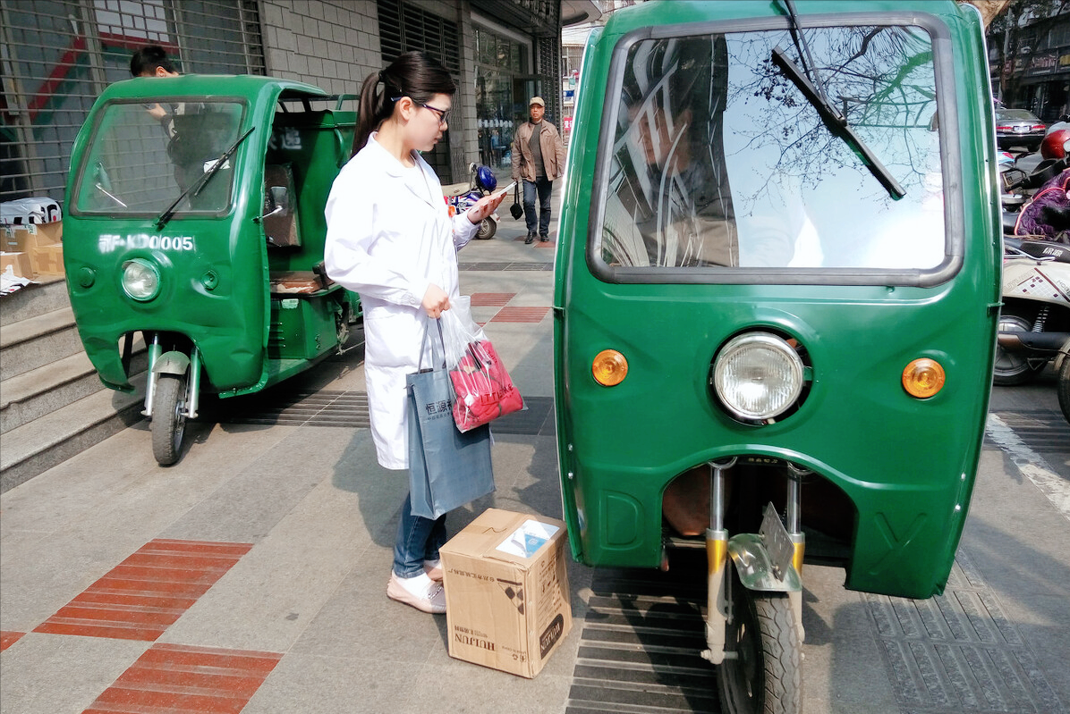 骑三轮车，考什么驾照？官方回复了：分3大类别，还有一类人免考