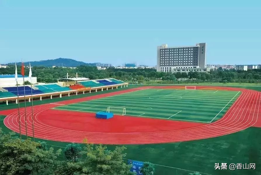 珠海这所大学，全是帅哥！我恋爱了！