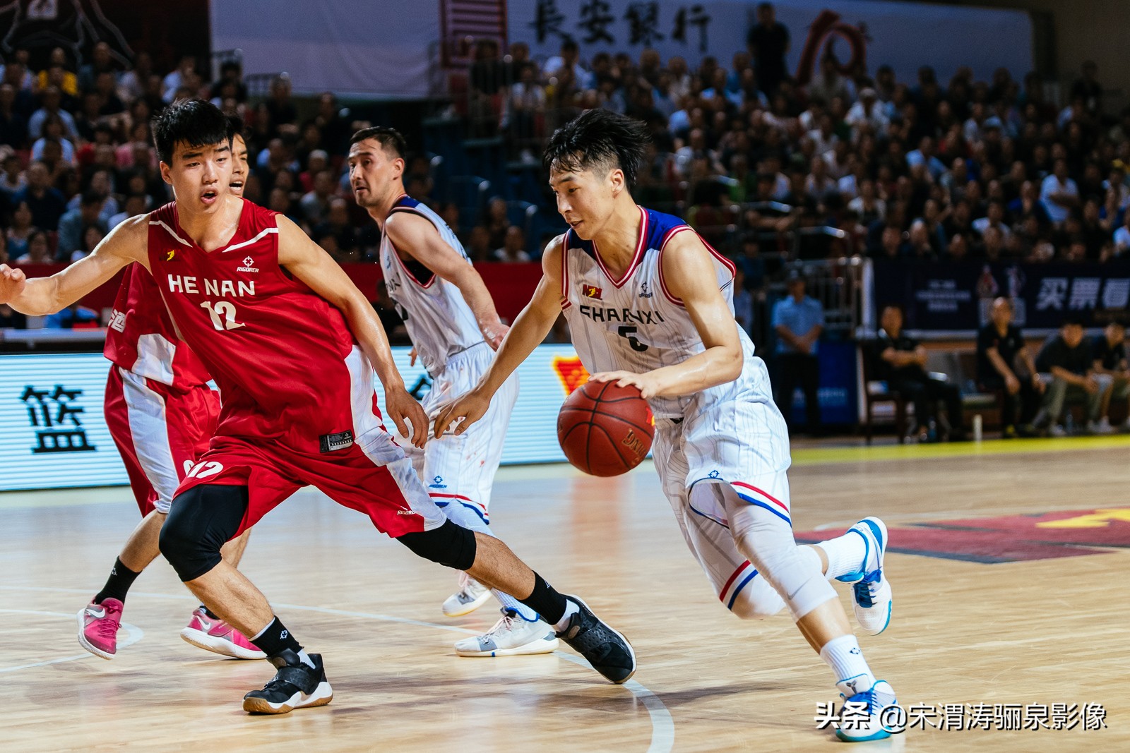 如何用照相机拍篮球比赛(宋渭涛篮球摄影:导航页)