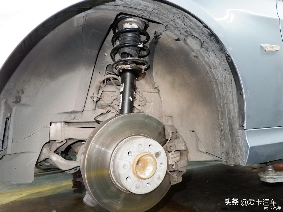 换了它，让这台宝马E90重回巅峰的紧致感！