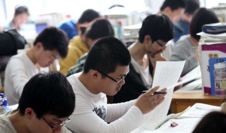 高三前3次模拟考试成绩，哪次“更接近”高考？听听班主任的解释