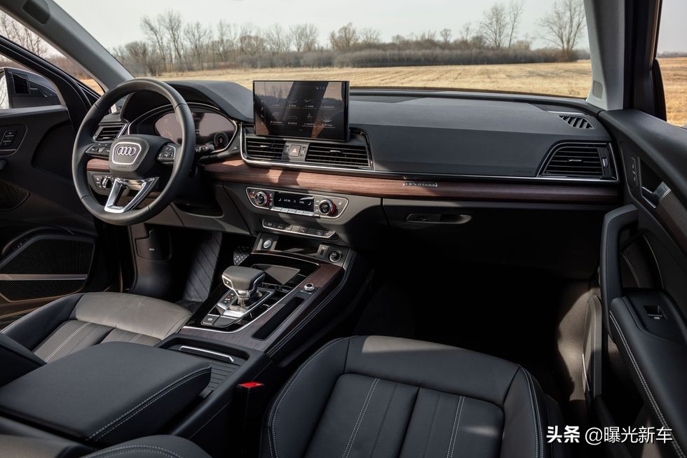 奥迪Q5和Q5 Sportback，2021款，新车上市