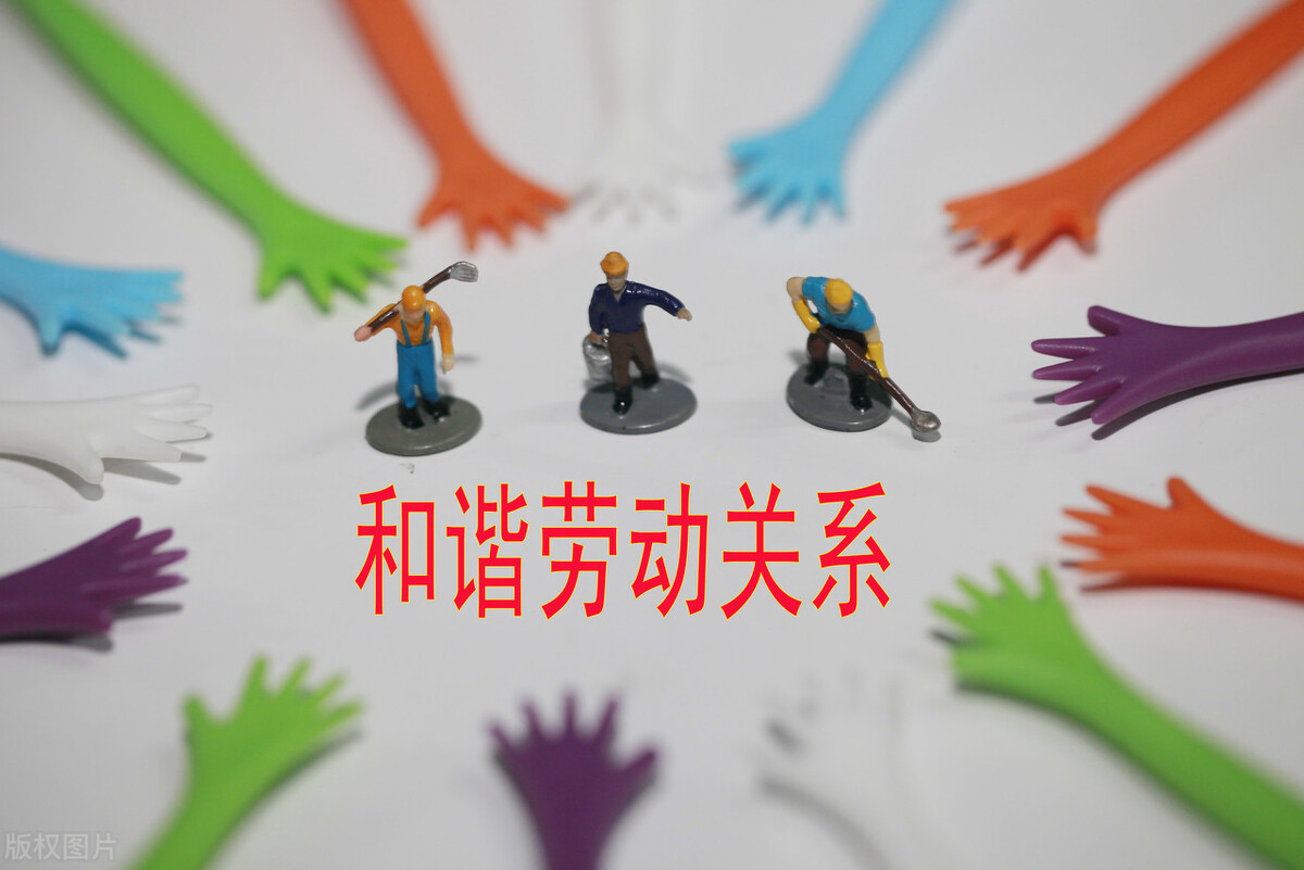 企业与超过退休年龄的劳动者解除劳动合同需要支付经济补偿吗？