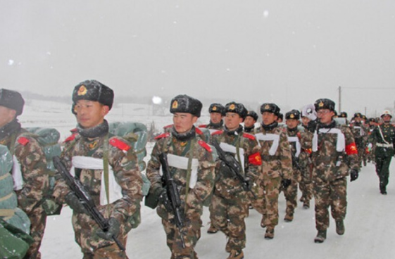 想要参军的学生注意！部队直招士官来了，直接授衔的可不多见