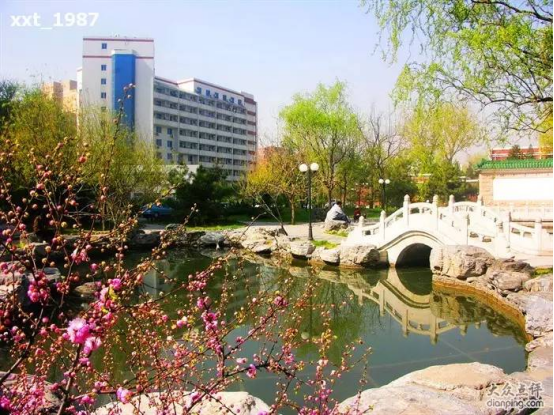 北京语言大学图书馆（优秀）