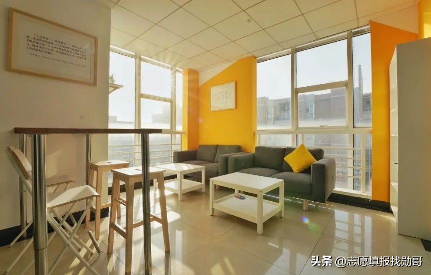 西部“很热门”的一所大学，实力强，毕业生受到华为的“青睐”