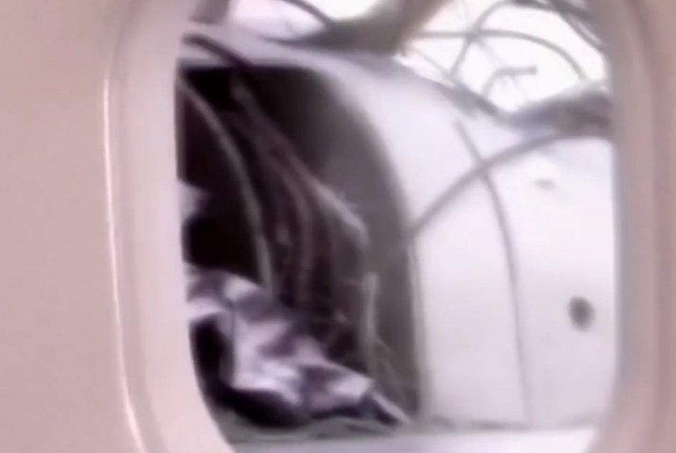 飞机空中突然剪断纸浆，最后几分钟让人绝望，真实的空难纪录片
