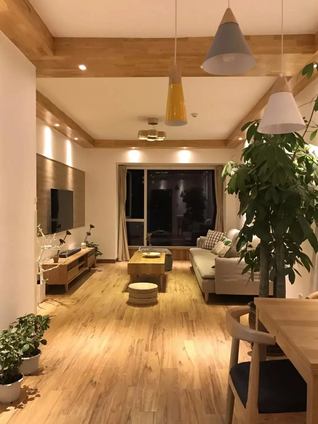 客厅木地板优势这么多,你还在犹豫什么?