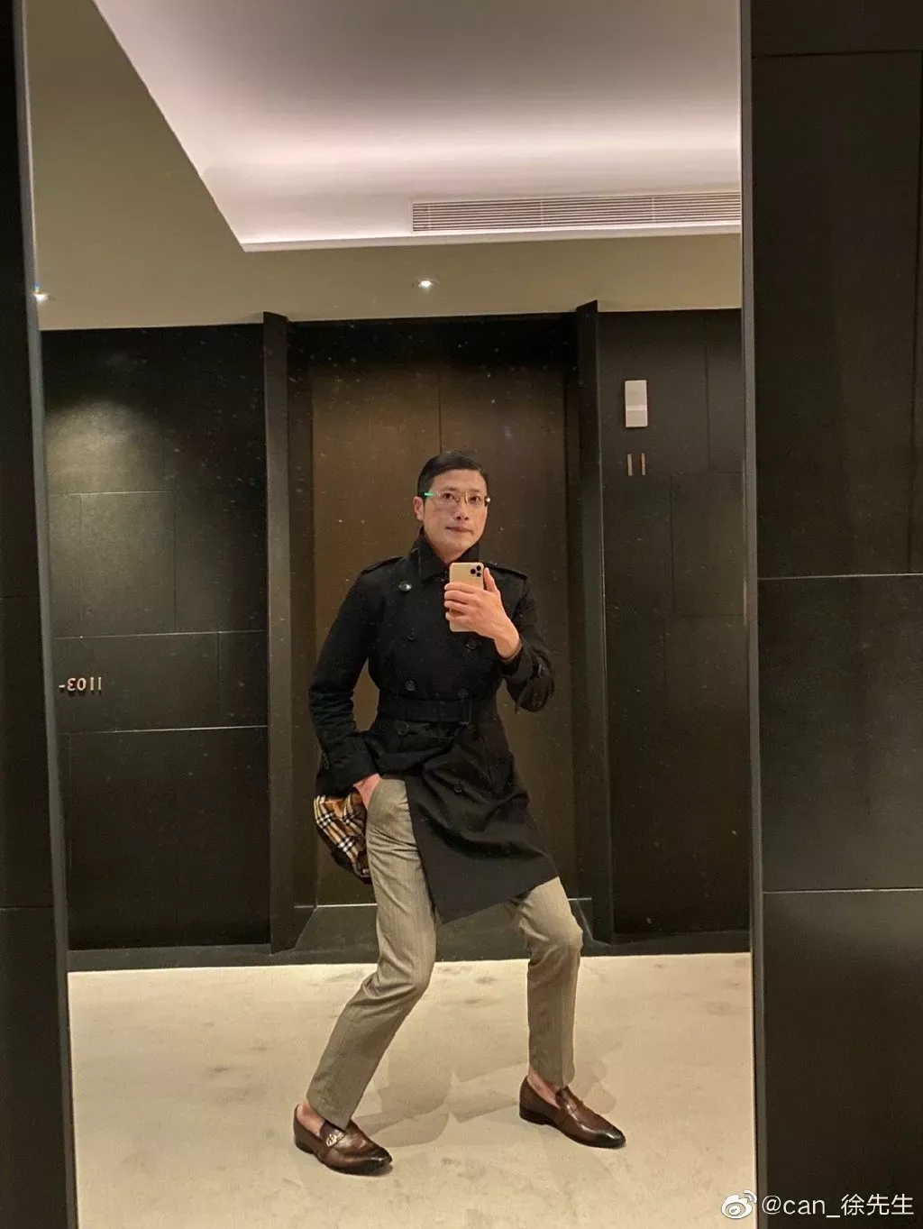 国内男网红靠魔性翻唱火到国外，老外也被洗脑，一边吐槽一边上头