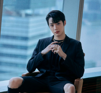 赖冠霖发长文怼黑粉，却被吐槽文化水平差，曾读到初中就出道