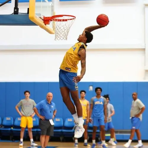 奥尼尔的儿子为什么不打nba(能飞善扣的奥尼尔之子，为何还没参加NBA选秀？这三点太影响他了)