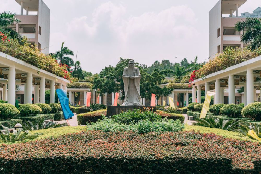 黄冈中学惠州学校（惠州七所好高中）