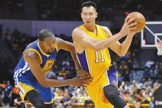 易建联为什么nba混不起来(球迷的遗憾！拥有不输八村塁的天赋，易建联为何最终却淡出NBA？)