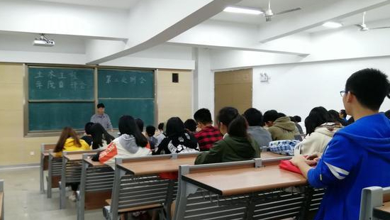 如何制定大学阶段性的成长目标？自学考试必须安排在日程之上