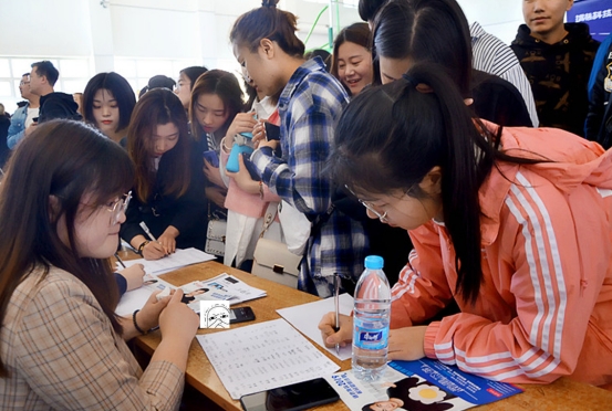 国内比较“憋屈”的三所大学，受地理位置影响，一直“默默无闻”