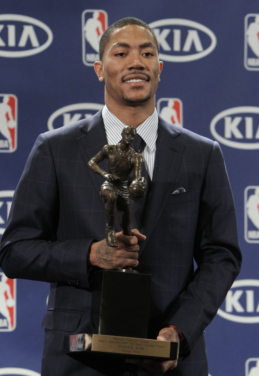 nba為什么有背身五秒犯規（不要迷戀哥，哥只是一個傳說-細說以球員命名的NBA規則）