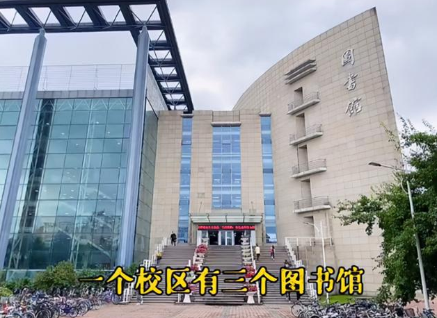 “入学吉大，我好痛苦”，大学生真实吐槽学校，却被说凡尔赛