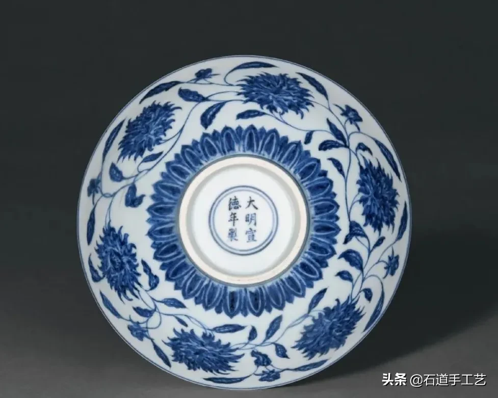 北京诚轩春拍:一波精品明清瓷器成交价来了