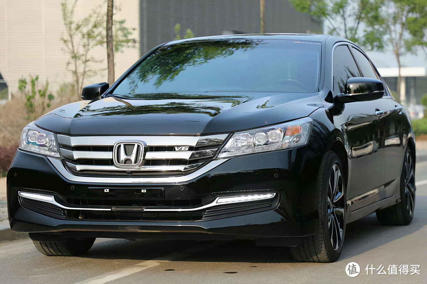 第九代雅阁报价及图片(堪称经典的一款车)_【读车号】