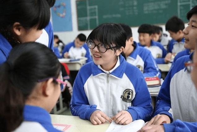 高考后才发现，做普高的鸡头和重点的凤尾截然不同，但愿你没选错