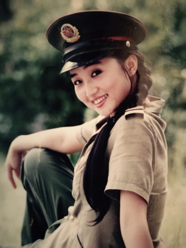 阿朵个人资料简介 苗大姐阿朵家庭情况 - 百科叔叔