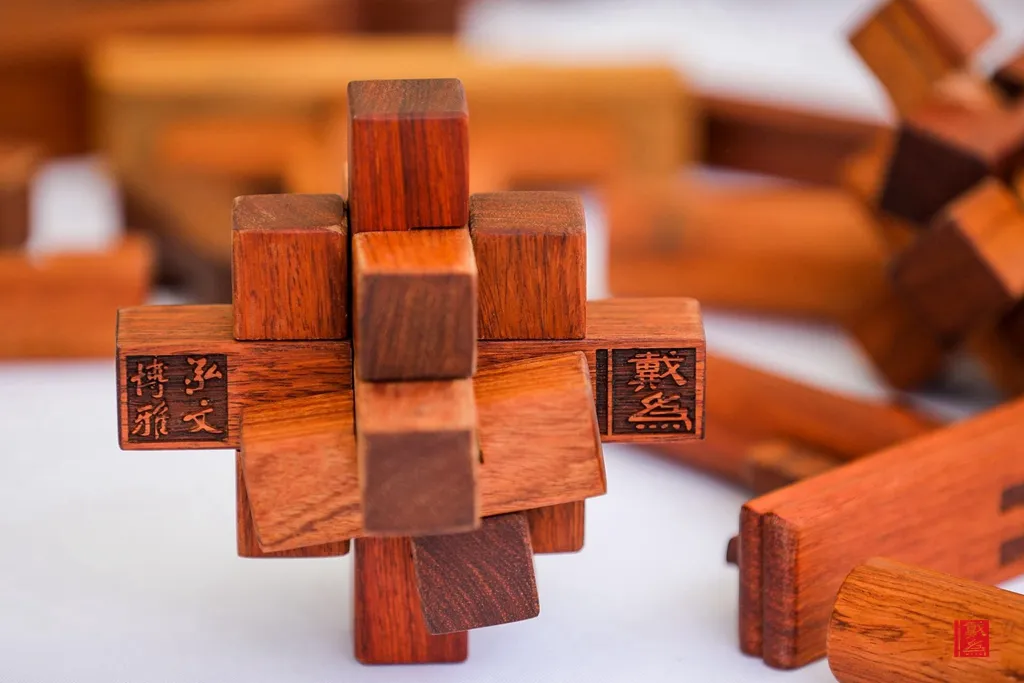 鲁班锁12根拼装步骤图 笼中取球孔明锁步骤12根 - 汽车时代网