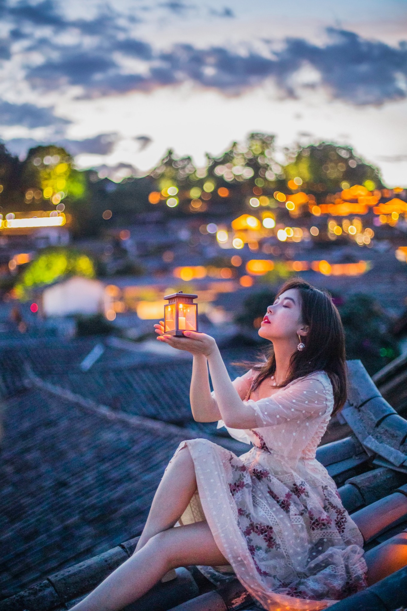从丽江到泸沽湖，水性杨花开满六月天