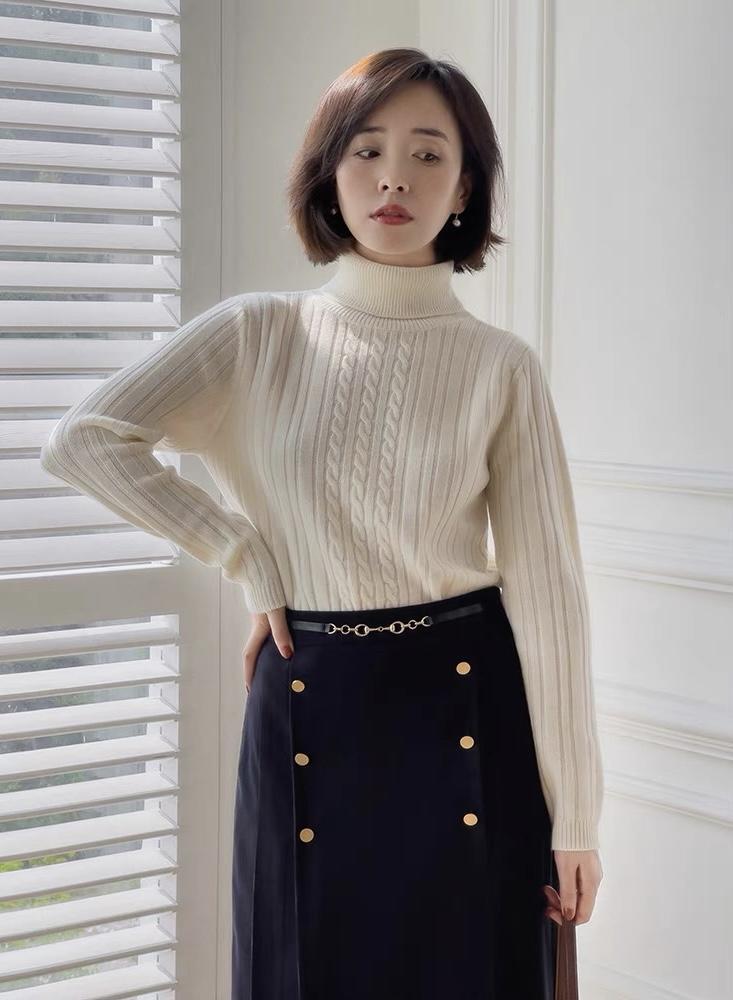 维杰色纺：女人年过40别穿得太老气，建议多穿“半身裙”，搭配毛衣高
