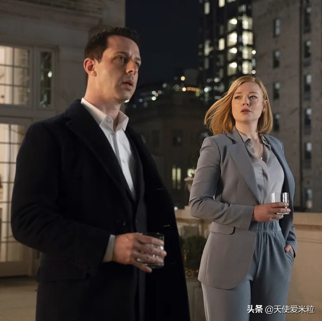 《继承之战》第三季终于来了！长女在戏外悄悄结婚，装饰了《Vogue》的封面。