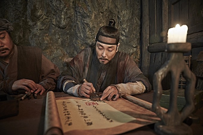 为何说《群盗》不止是韩版水浒传，其实还是红楼梦里的无间道？