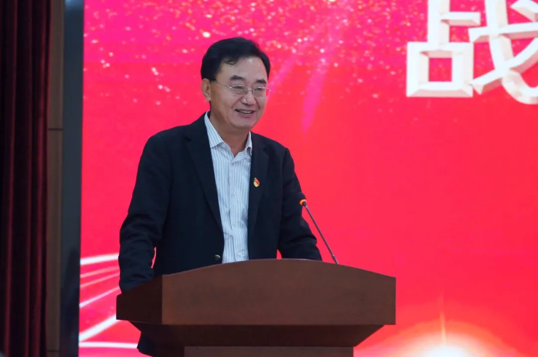 河南省邮政分公司党委书记,总经理杜福,副总经理程峰;中国石化销售