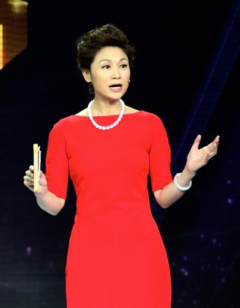 从女硕士到央视“美女主持”，她辞去稳定工作，还要与“读书”相伴到老！