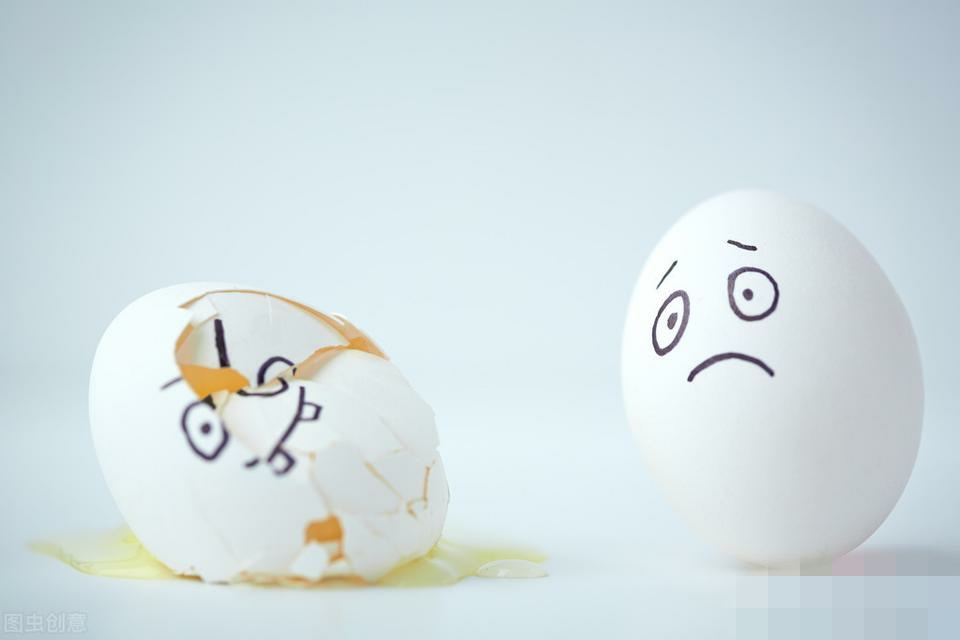 奇怪的知识|人类的蛋蛋这么脆弱,为什么还要"外挂"在体外?