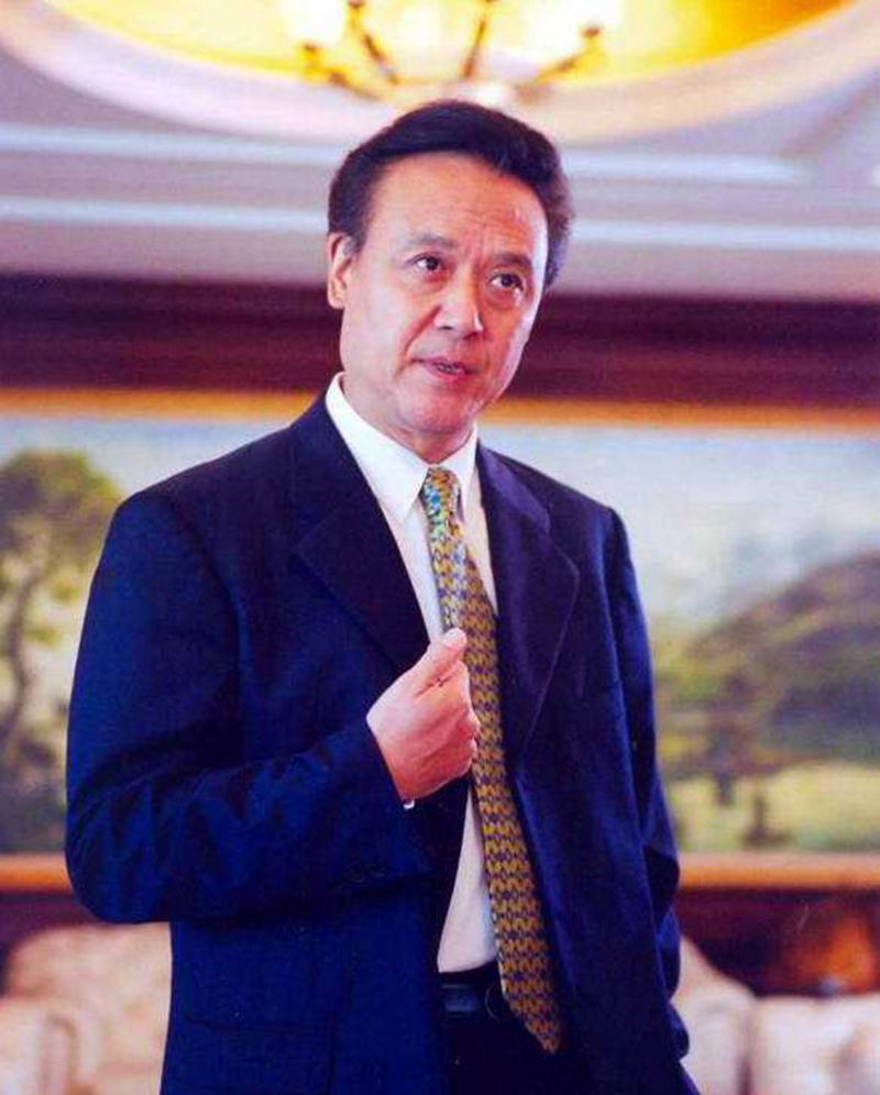 达式常:终生只爱一个人,一生不买车不开车,83岁还坚持打卡上班