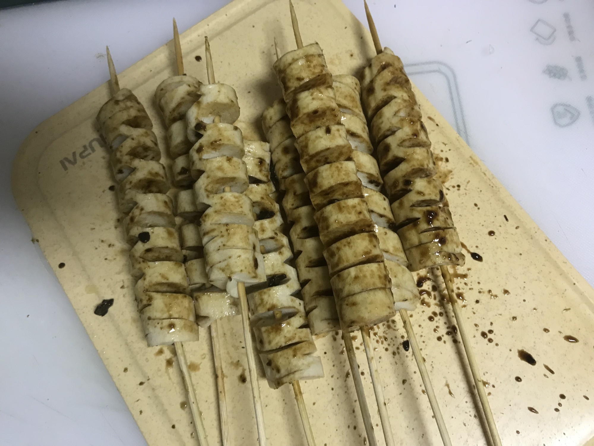 图片[7]-【烤面筋】做法步骤图 入味足 操作简单-起舞食谱网