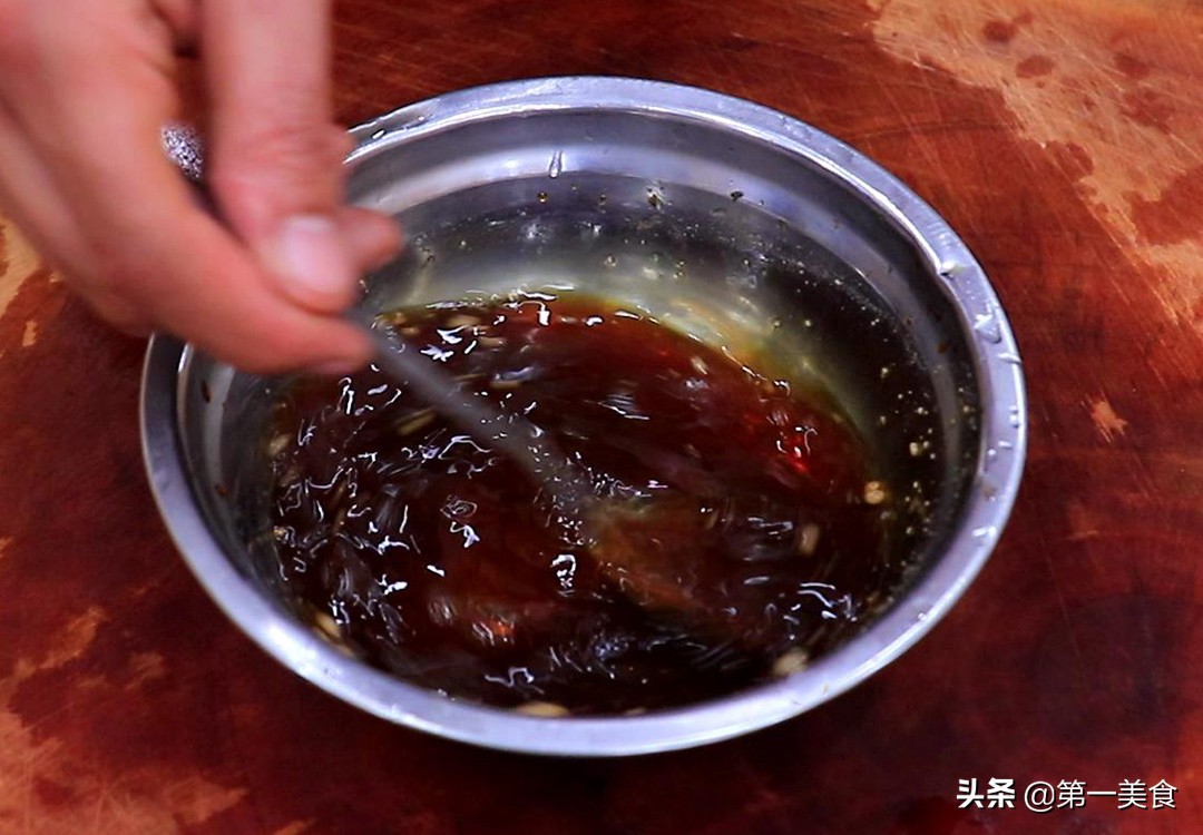 图片[3]-【油焖大虾】做法步骤图 肉质细嫩入味 味道鲜美-起舞食谱网