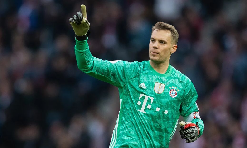 诺伊尔南非世界杯主力门将(为什么说诺伊尔不仅是门将