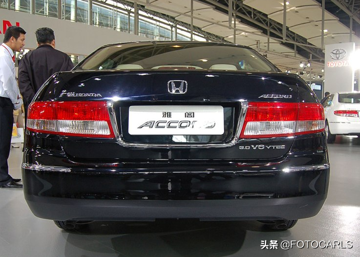 本田雅阁2005-2018车型进化史实拍，哪款才能叫经典？