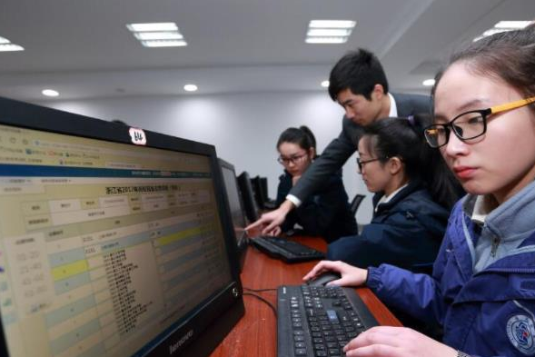 山东滑档人数创新高！4.8万位考生无缘本科，96志愿也没能幸免