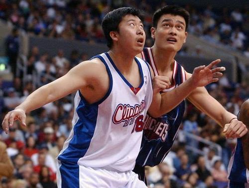 姚明打过的篮球世界杯(姚明和大郅在NBA交手5次，他们是这种数据！球迷：没对比就没伤害)